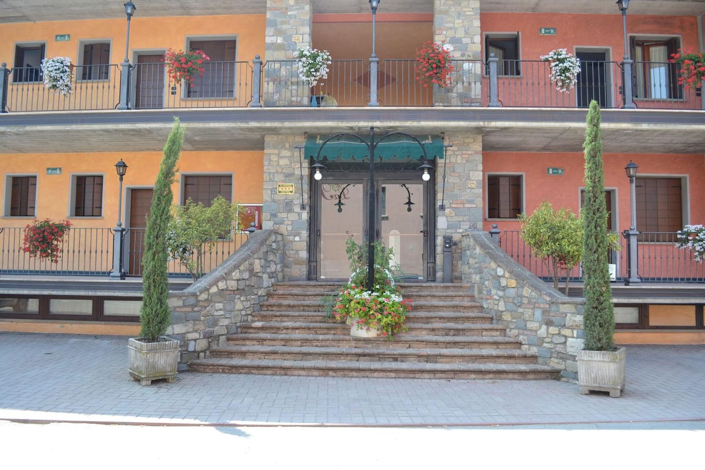 Albergo La Piana-Italy-GHEDI-General view-5