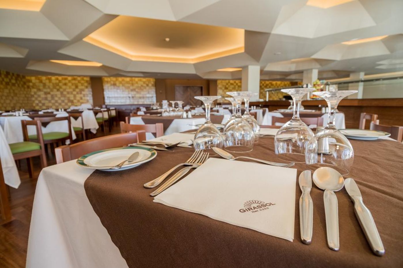 Girassol---Suite-Hotel-Restaurant-21