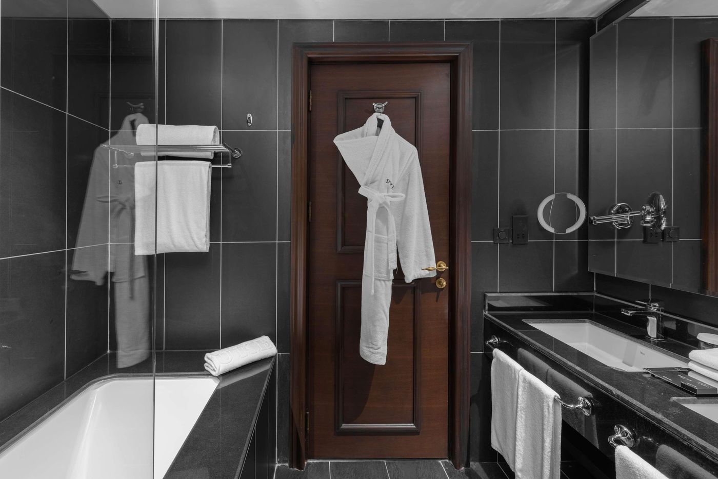 Dukes-The-Palm--a-Royal-Hideaway-Hotel-Room-54