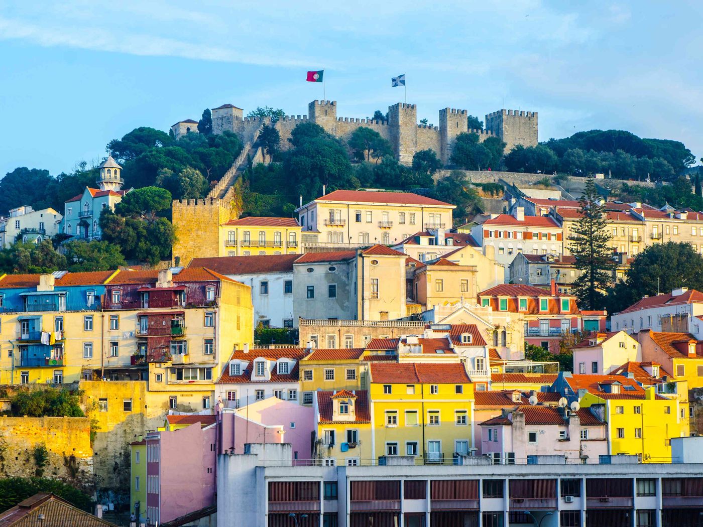 ibis-Styles-Lisboa-Centro-Marqu-s-de-Pombal-Sports-and-Entertainment-3