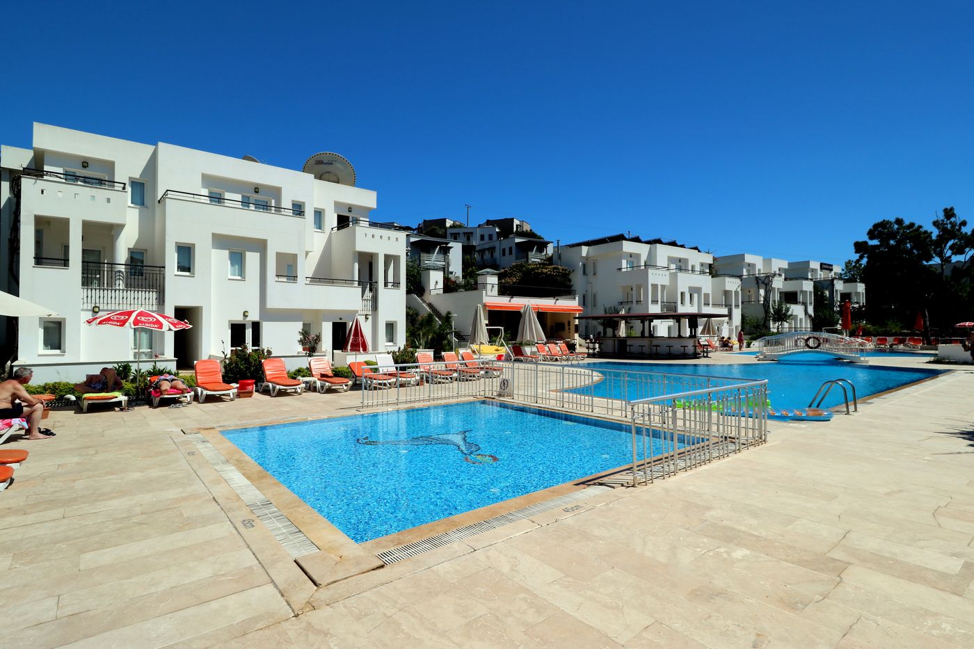 Club Pedalisa Apartments