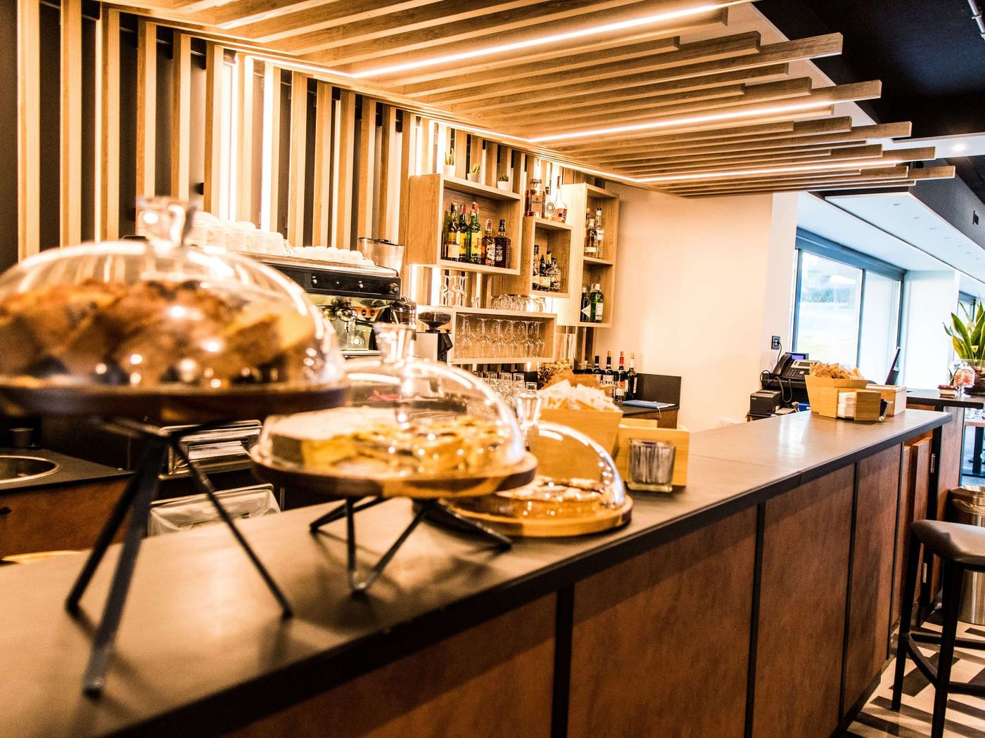 Mercure-Roma-Cinecitta-Bar-33