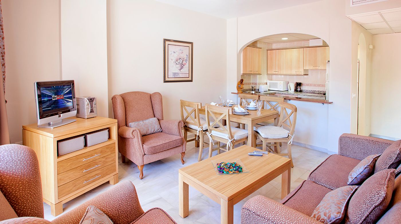 Sunset-Beach-Club-Room-21