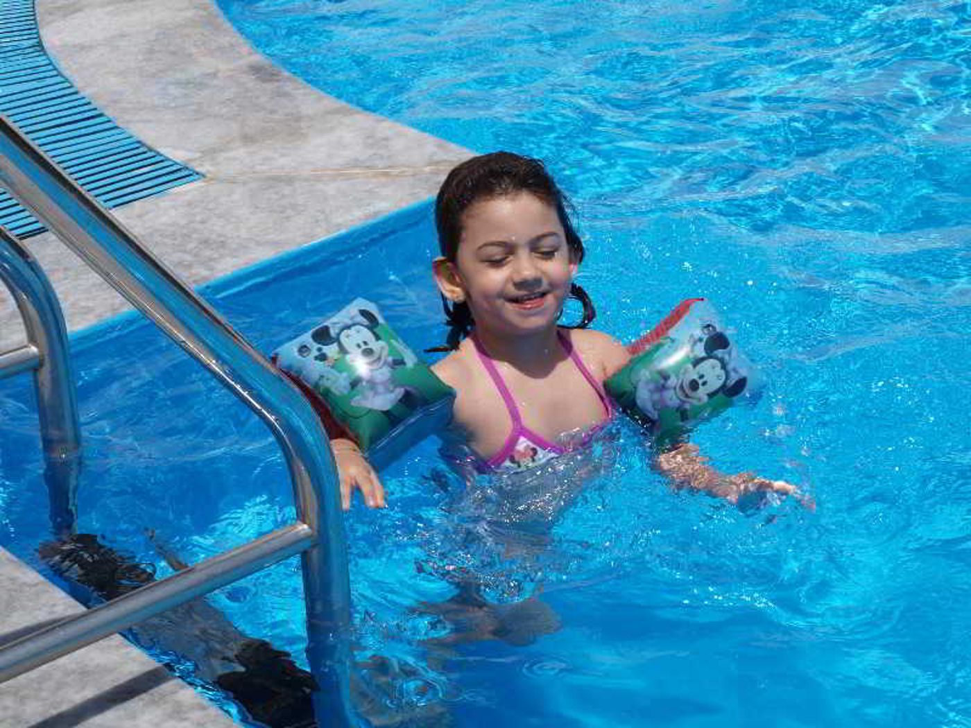 Fouxia-Apartments-and-Studios-Pool-35