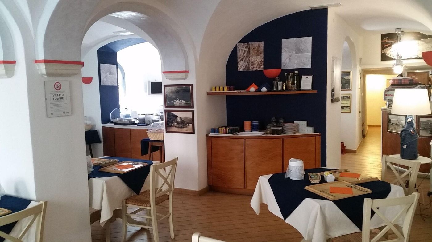 Argentina - Italy - SANTA MARGHERITA  - Bar - 7