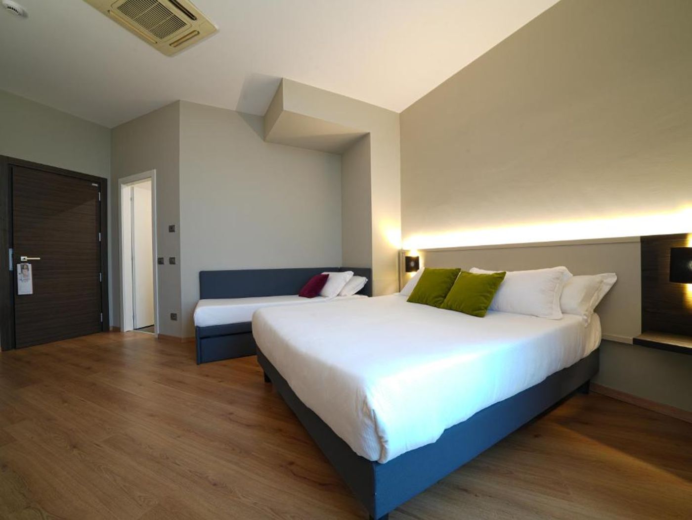 Allegroitalia-Pisa-Tower-Plaza-Room-17