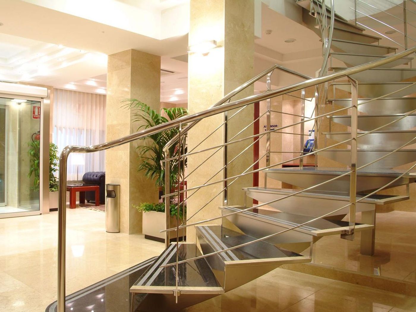 Gran-Legazpi-Lobby-3