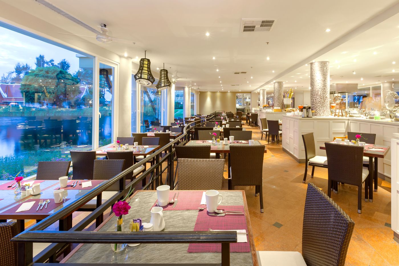 Angsana-Laguna-Phuket-Restaurant-50