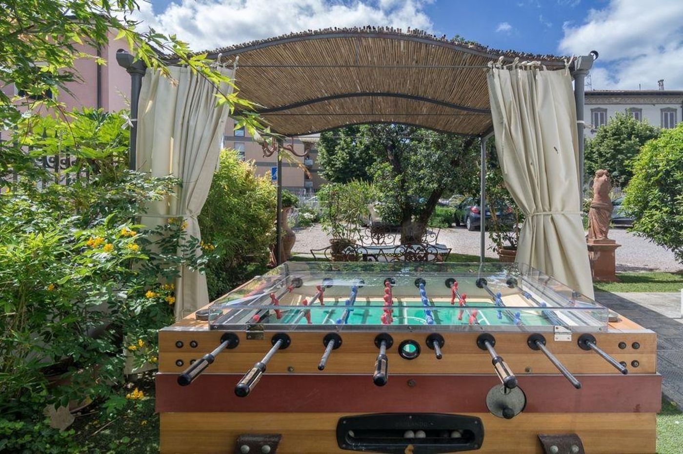 Lucca-in-Azzurro-Maison-de-Charme-General-view-11