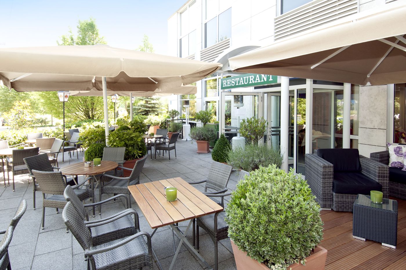 Holiday Inn Dusseldorf-Neuss - Germany - NEUSS - Terrace - 6
