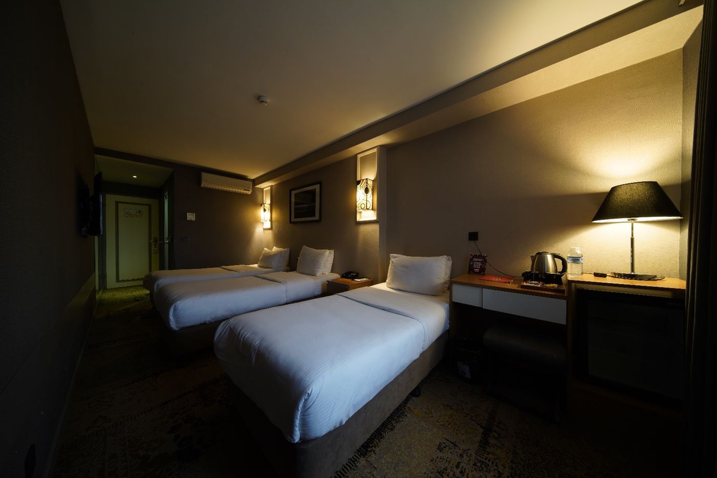 All-Seasons-Hotel-General-view-17