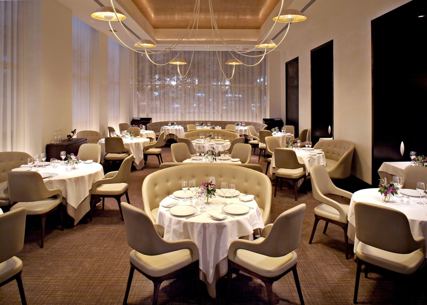 Trump-International-Hotel-and-Tower-New-York-Restaurant-24