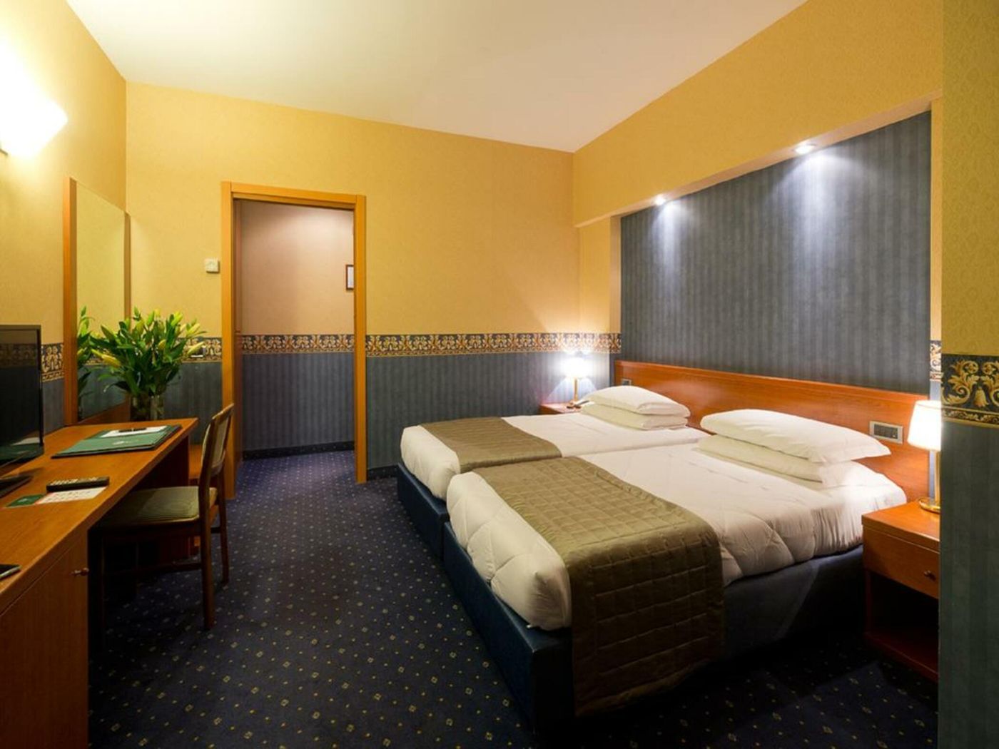 Ele-Green-Park-Hotel-Pamphili-Room-9
