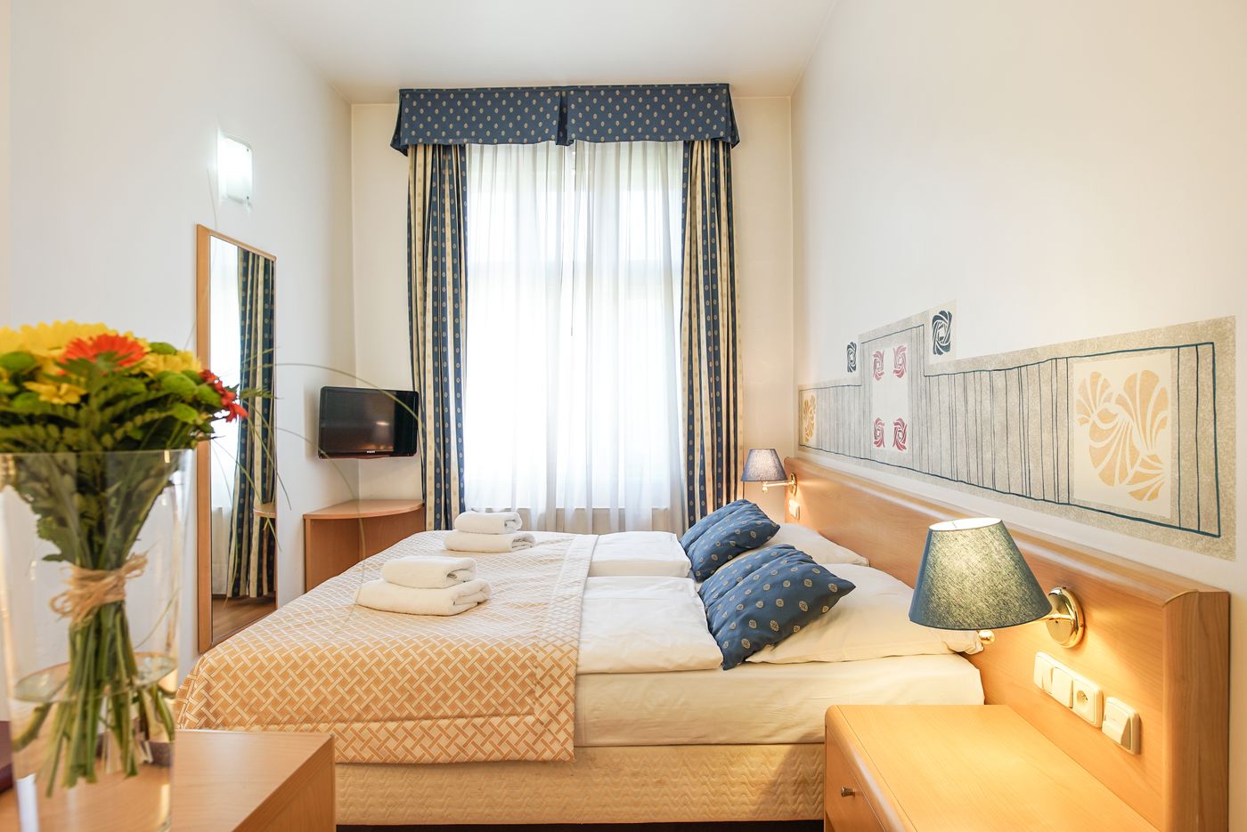 Hotel-Tivoli-Prague-Room-10