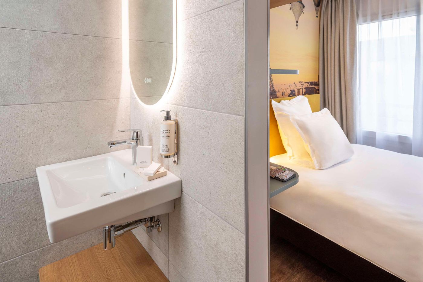 Qualys-Hotel-Apolonia-Mouffetard-Paris-5-Room-37