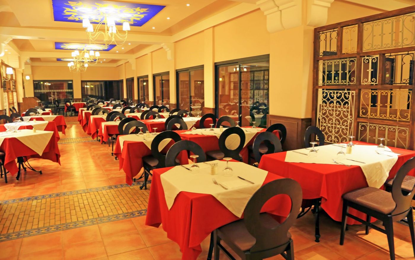 Rose-Aqua-Parc-Restaurant-48