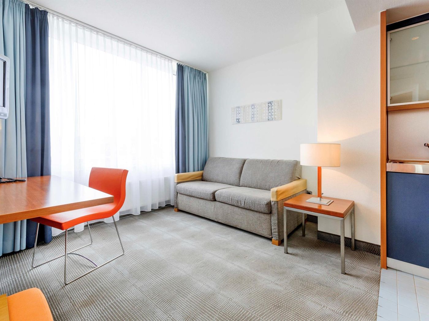 Novotel Erlangen-Germany-ERLANGEN-General view-4