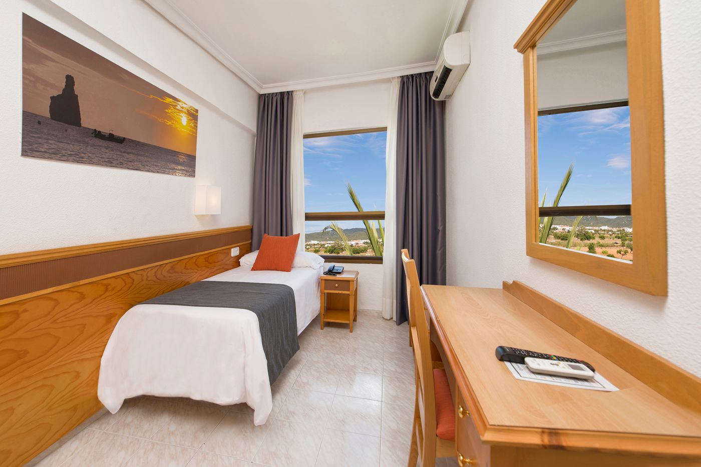 Playasol-Mare-Nostrum-Room-23