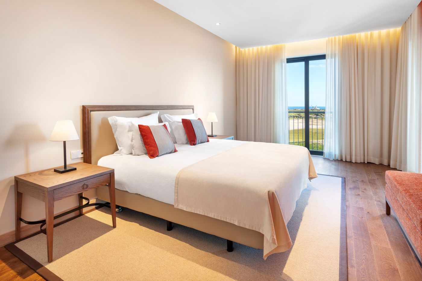 Cascade-Wellness---Lifestyle-Resort-Room-37