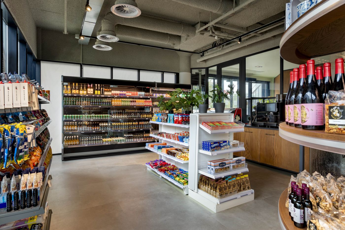 Corendon-Plaza-Amsterdam-Schiphol-Airport-Hotel-Lobby-15