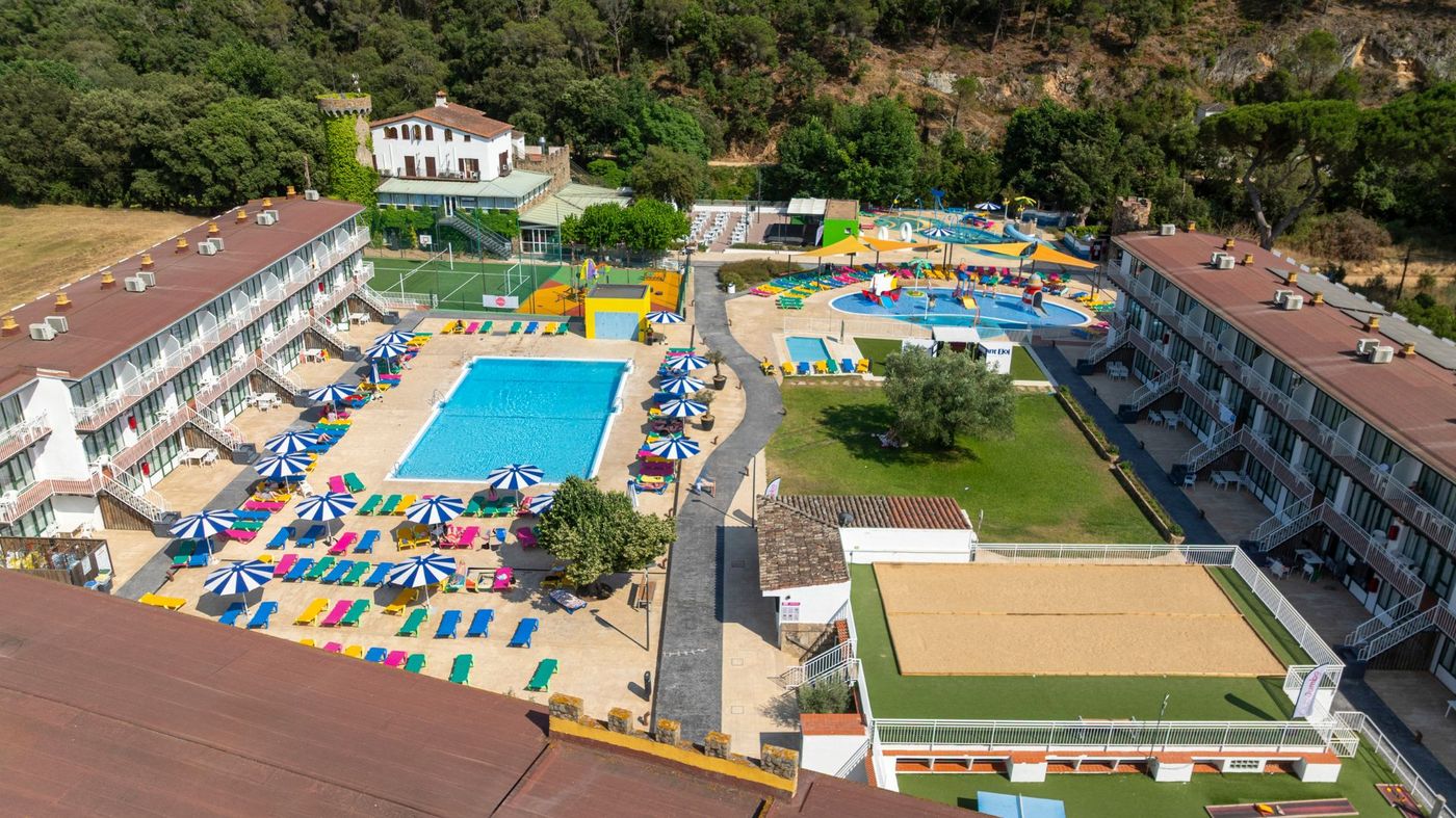 Medplaya-Sant-Eloi-Aparthotel-General-view-6