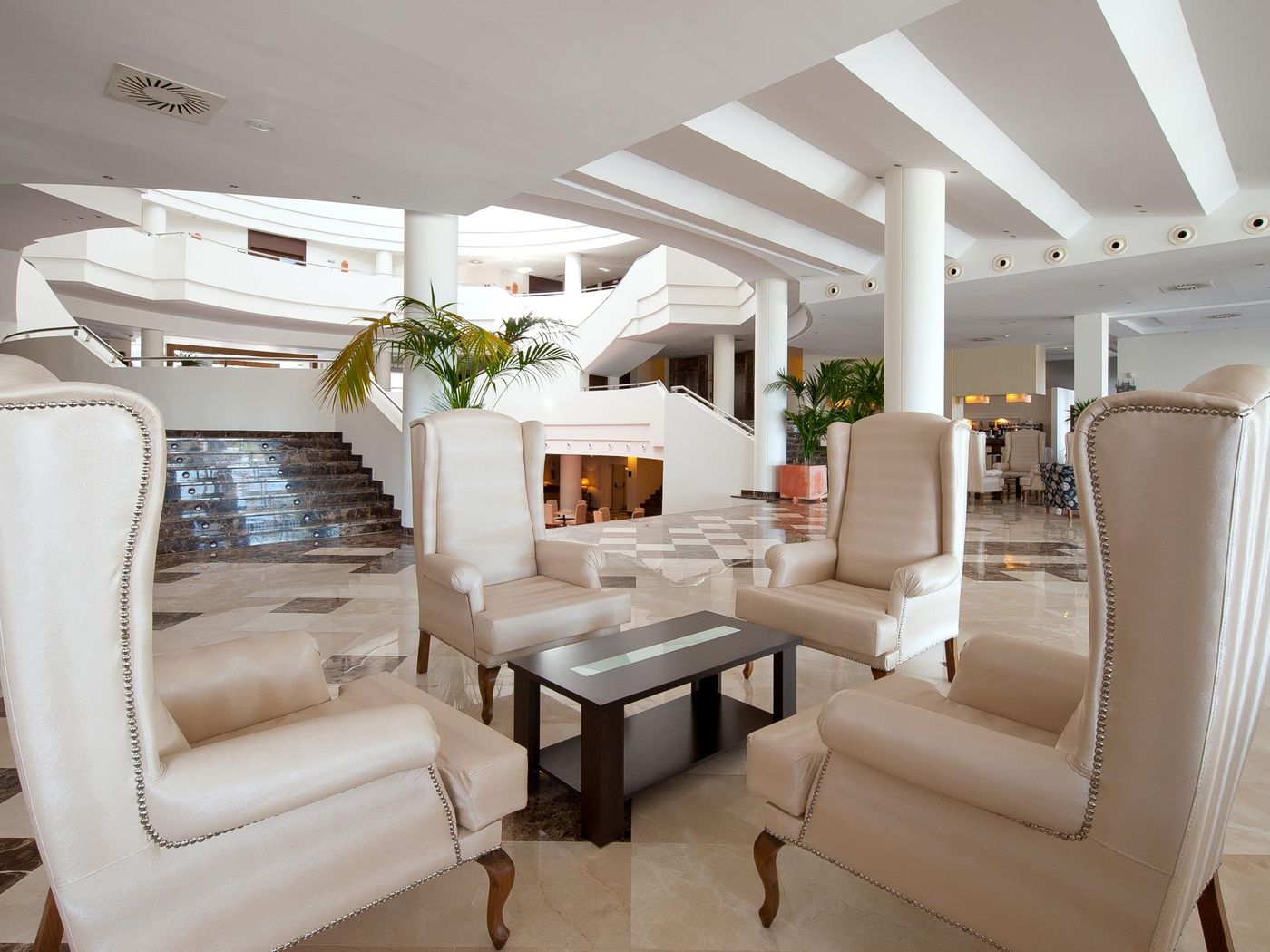 Hotel-Fuerte-Estepona--Bar-39