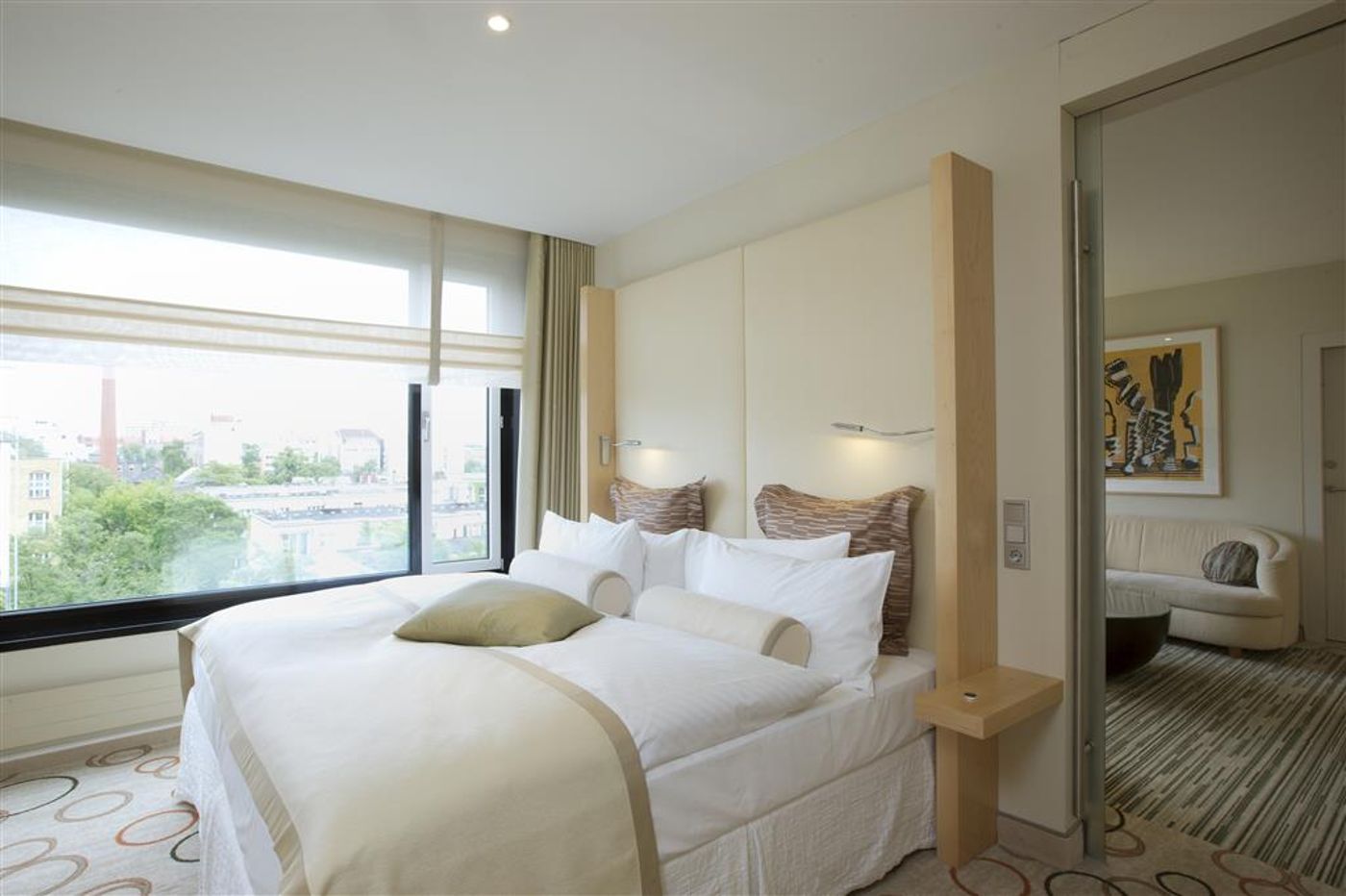 Sheraton-Berlin-Grand-Hotel-Esplanade-General-view-43