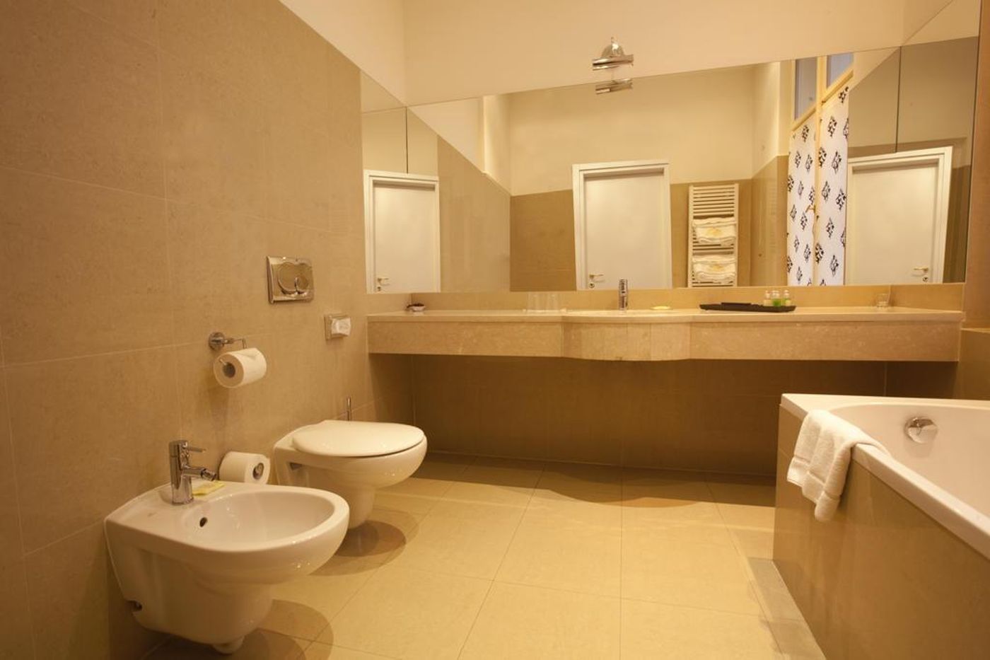 Deminka-Palace-General-view-25