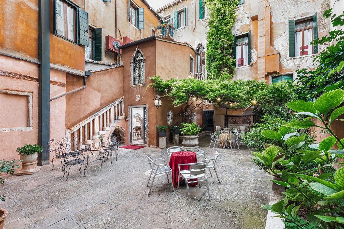 Hotel-San-Moise-General-view-54