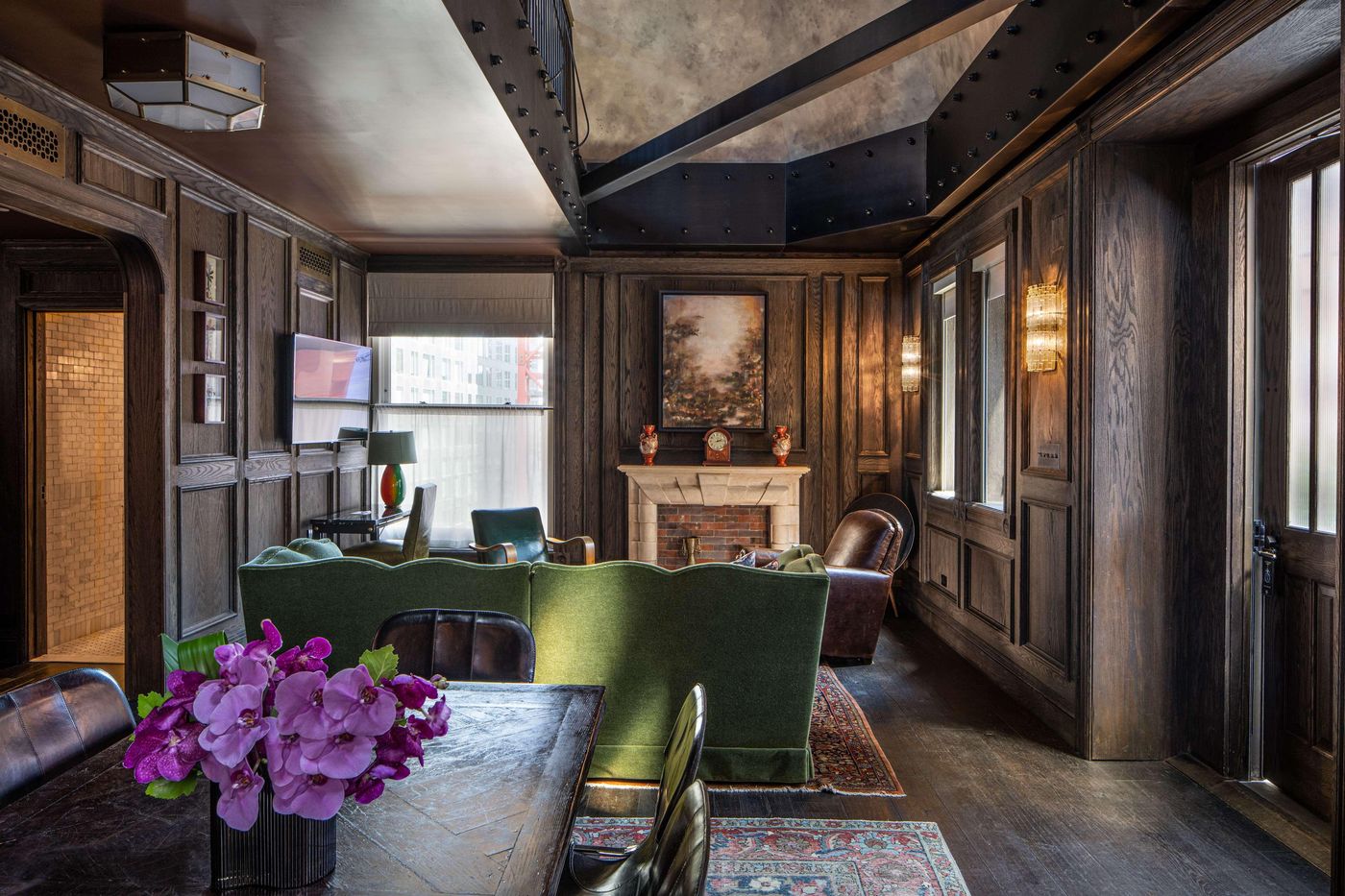 The-Beekman--A-Thompson-Hotel-Room-13