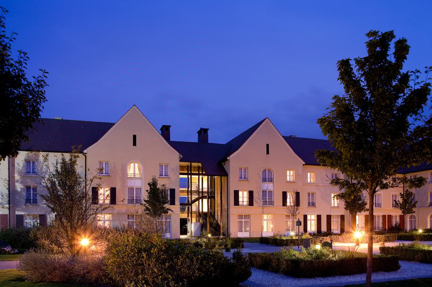 Campanile-Val-de-France-Ex-Kyriad-Disneyland-Room-60