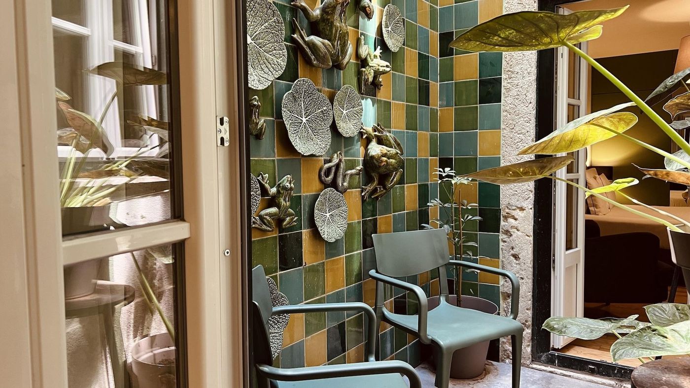 Monte-Belvedere-Hotel-By-Shiadu-Room-2