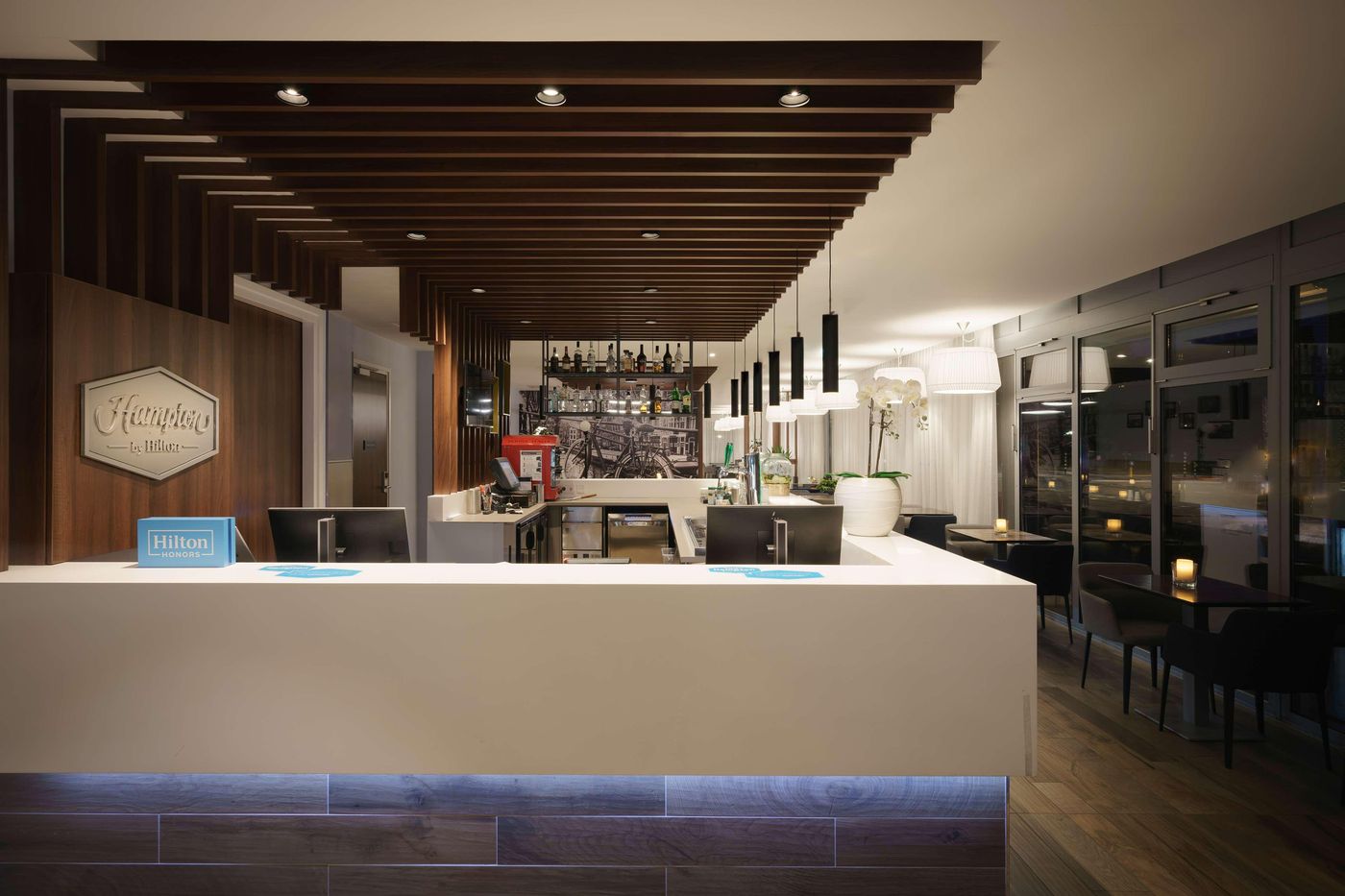 Hampton-By-Hilton-Amsterdam-City-Centre-East-General-view-17