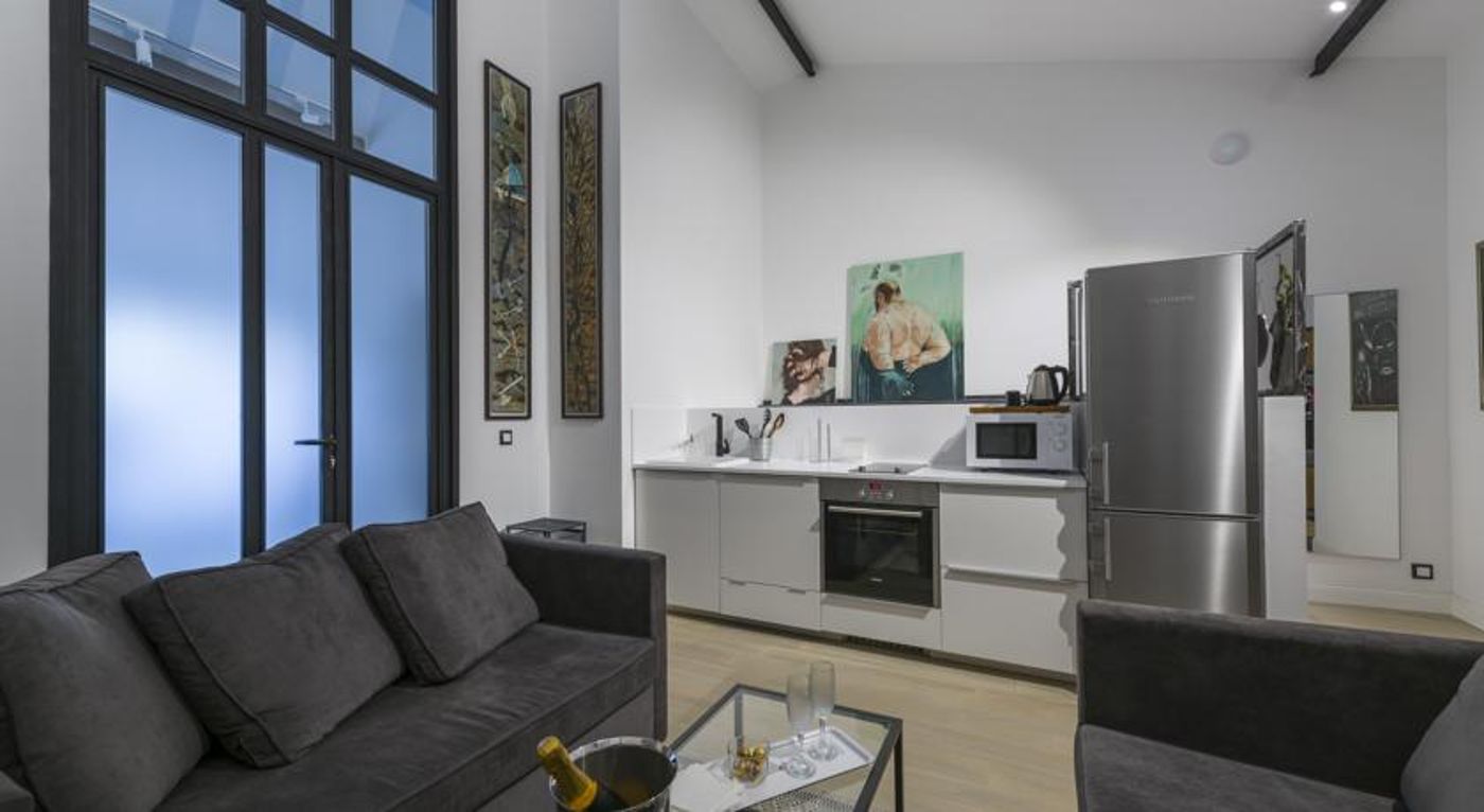 Fitas-Oda-Hotel-Room-25