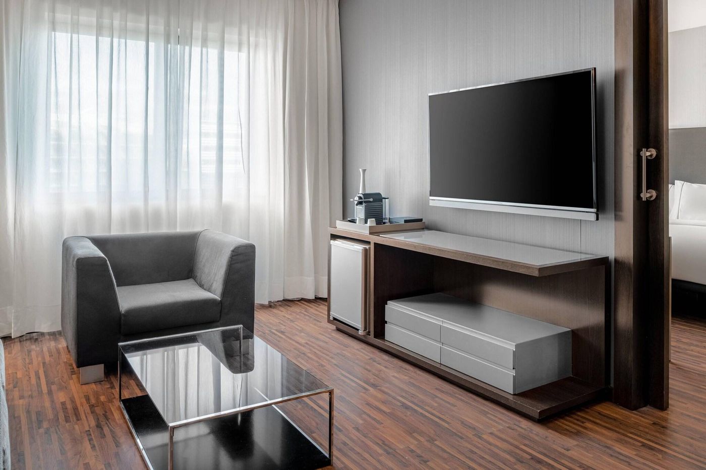 AC-Madrid-Feria-Room-7