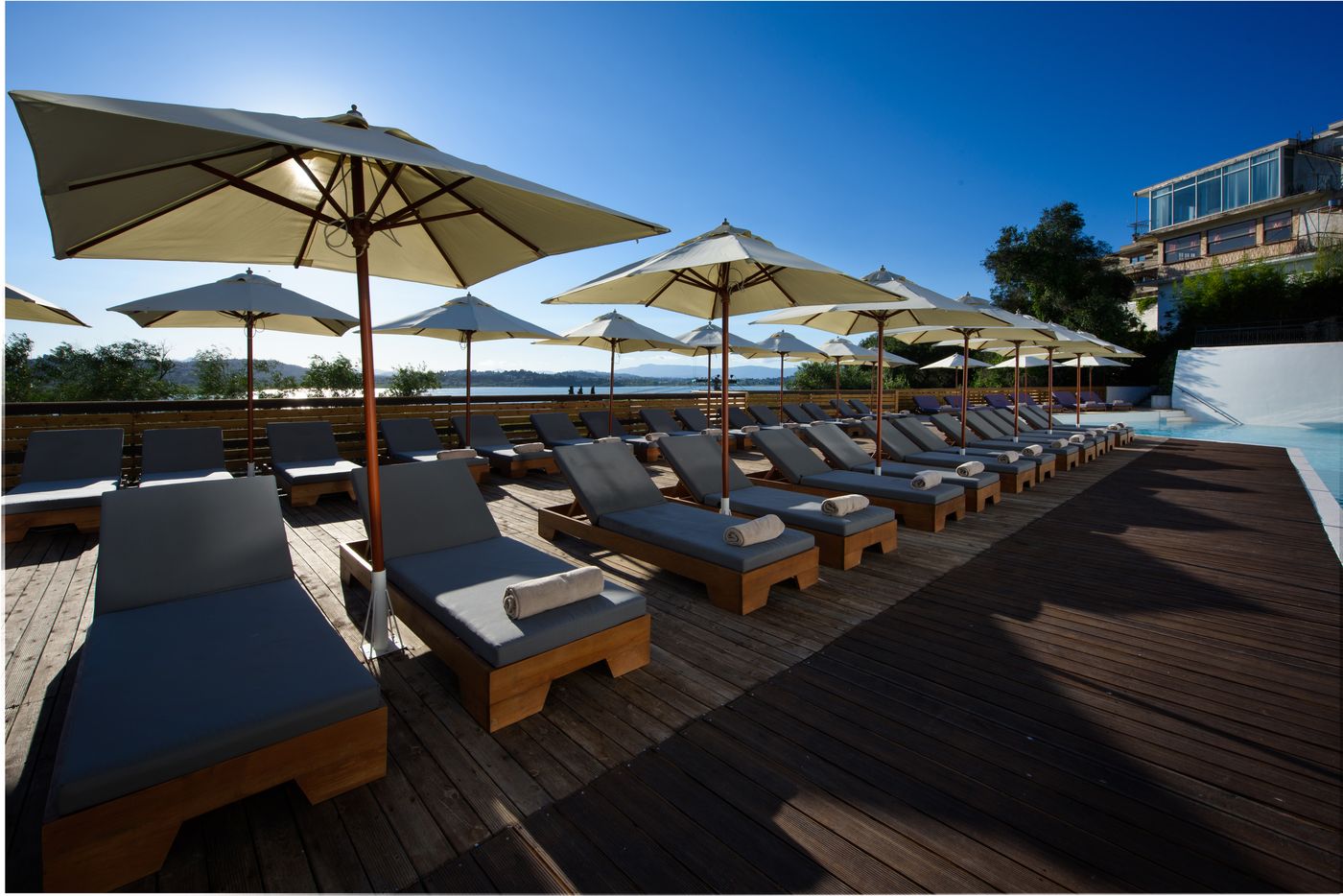 The-Royal-Grand-Hotel-Pool-21