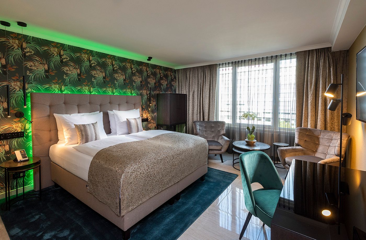 Hotel-Palace-Berlin-Room-22