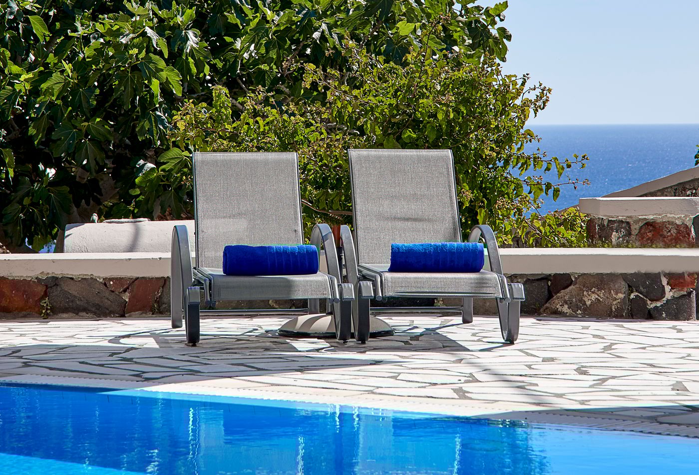 Terra-Blue-Santorini-Pool-4