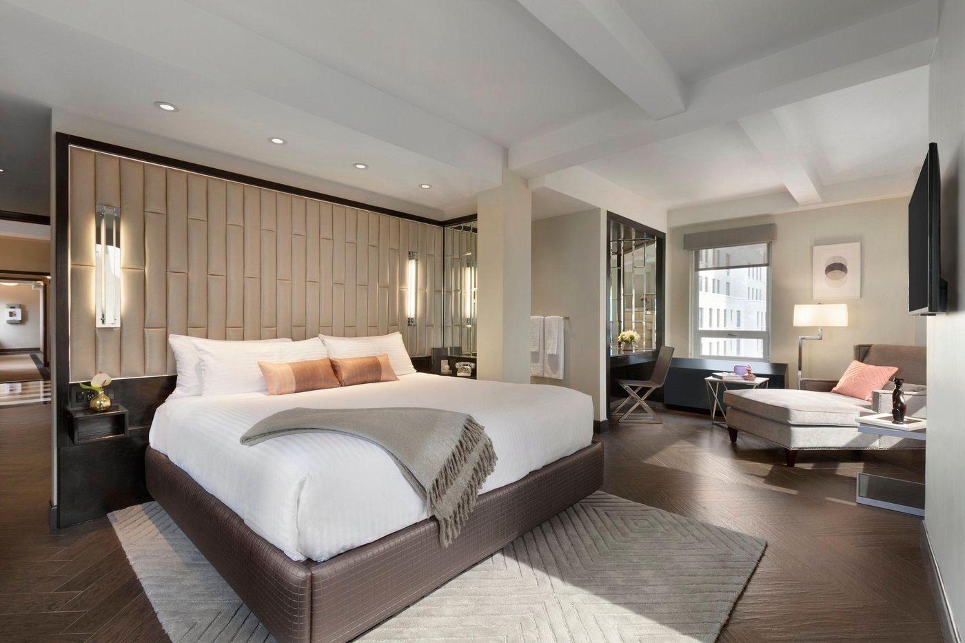 The-Edison-Hotel-NYC-Room-2