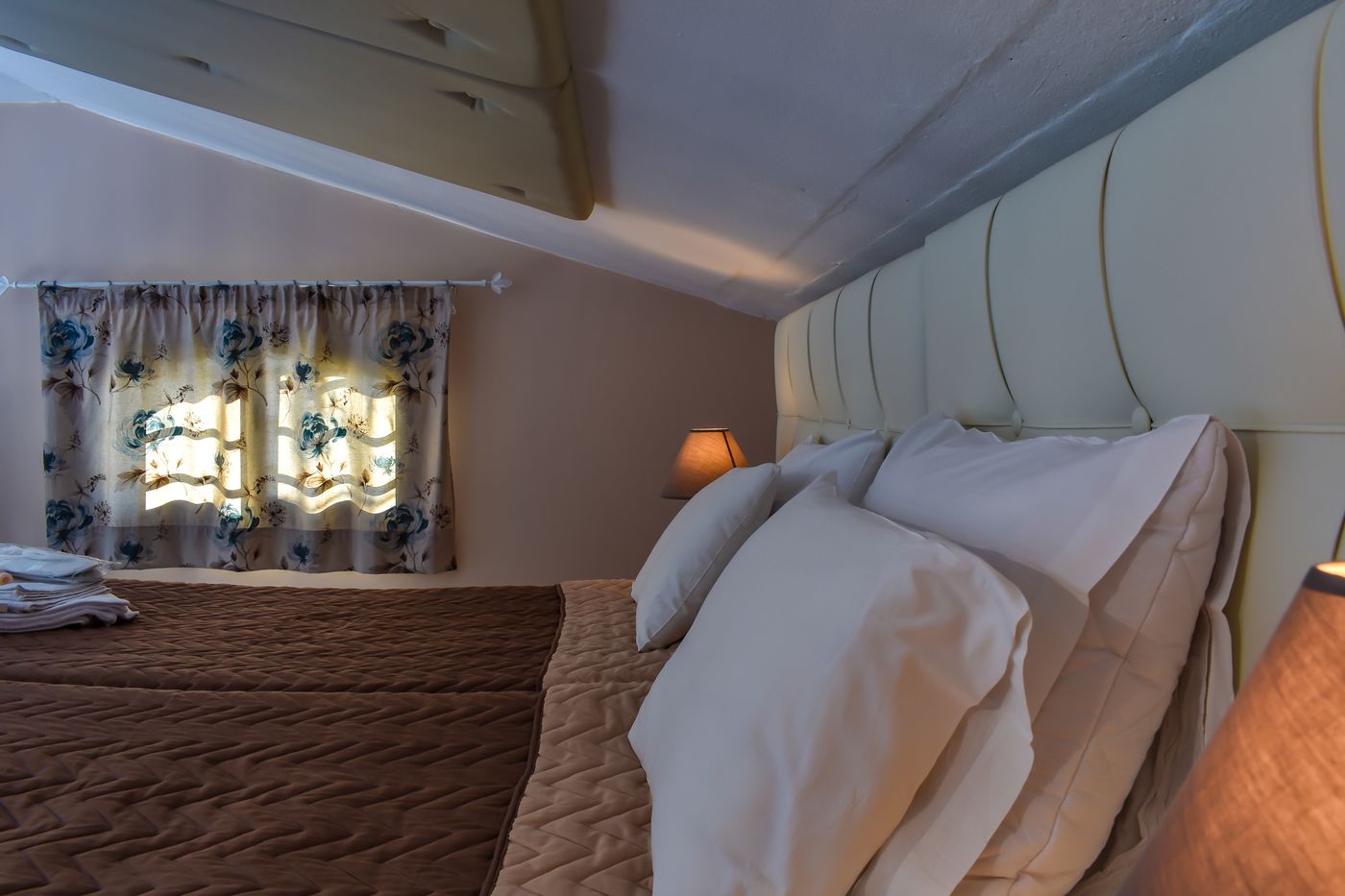 Govino-Bay-Apartments-Room-47