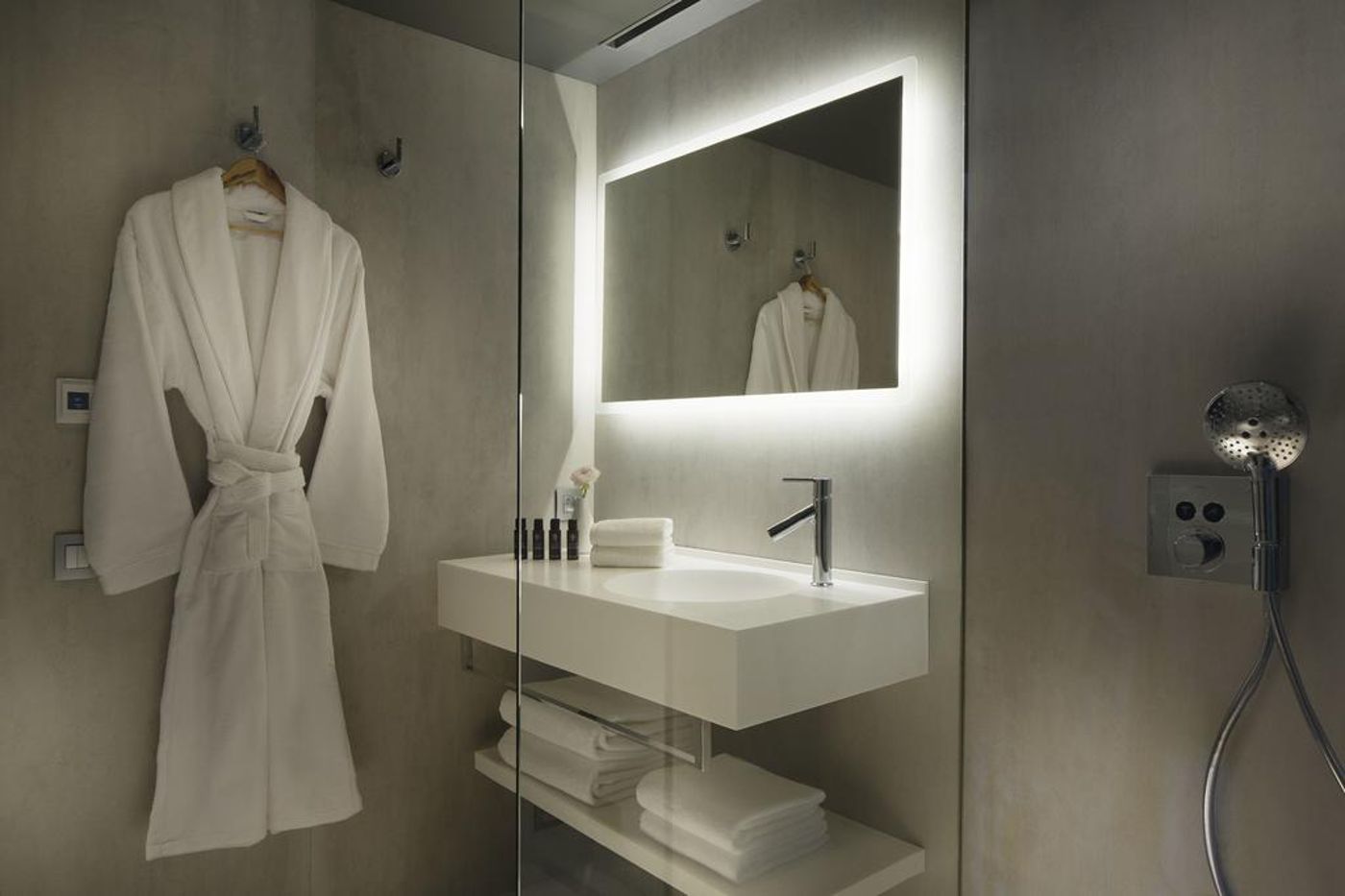 Drawing-Hotel-Room-22