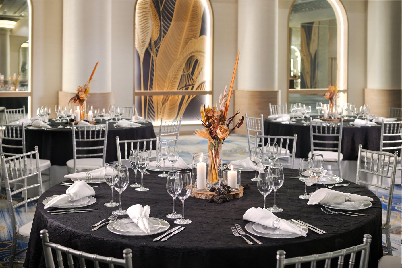 Hotel-Crowne-Plaza-Deira-Conferences-82