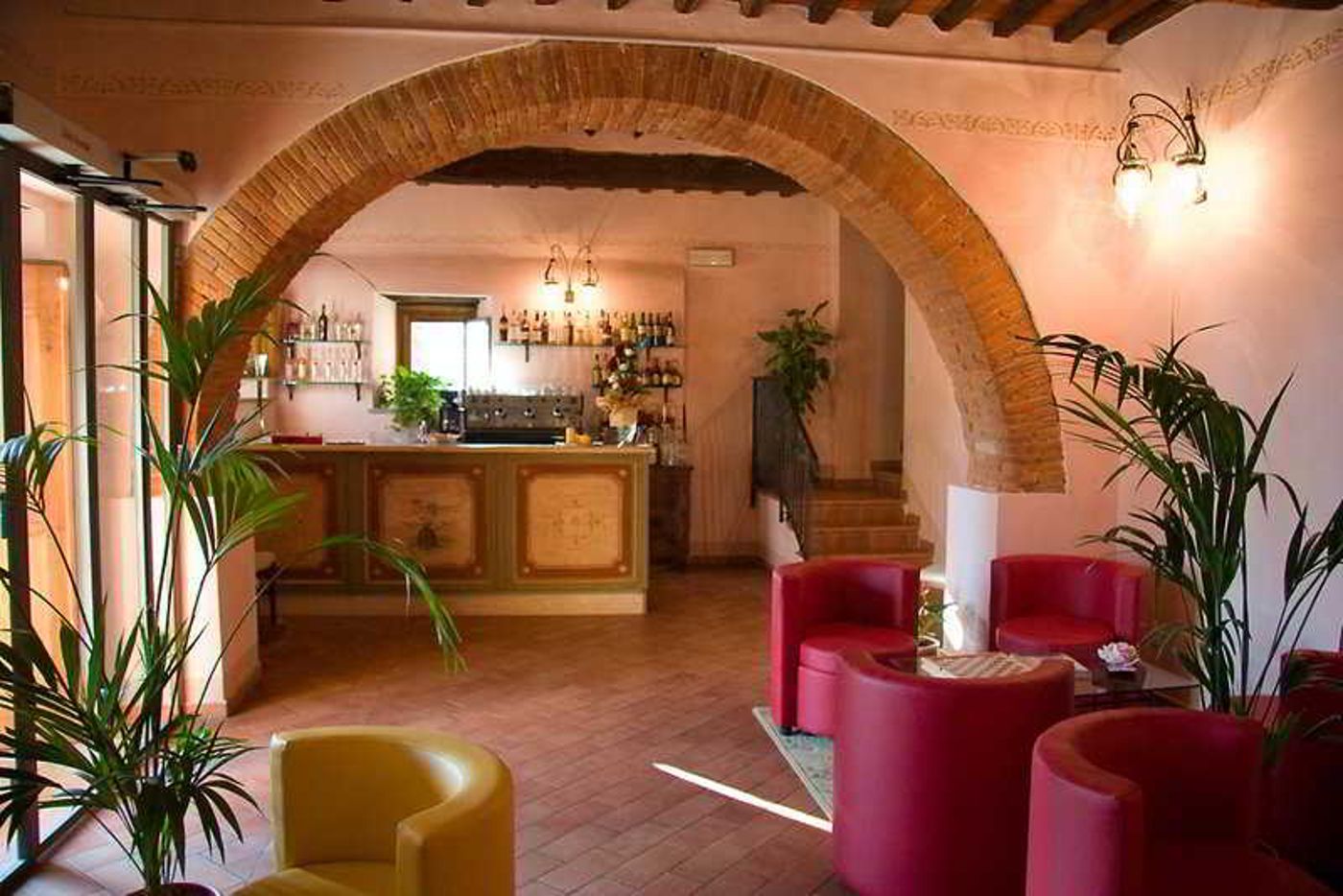 Badia-Di-Pomaio-Lobby-18