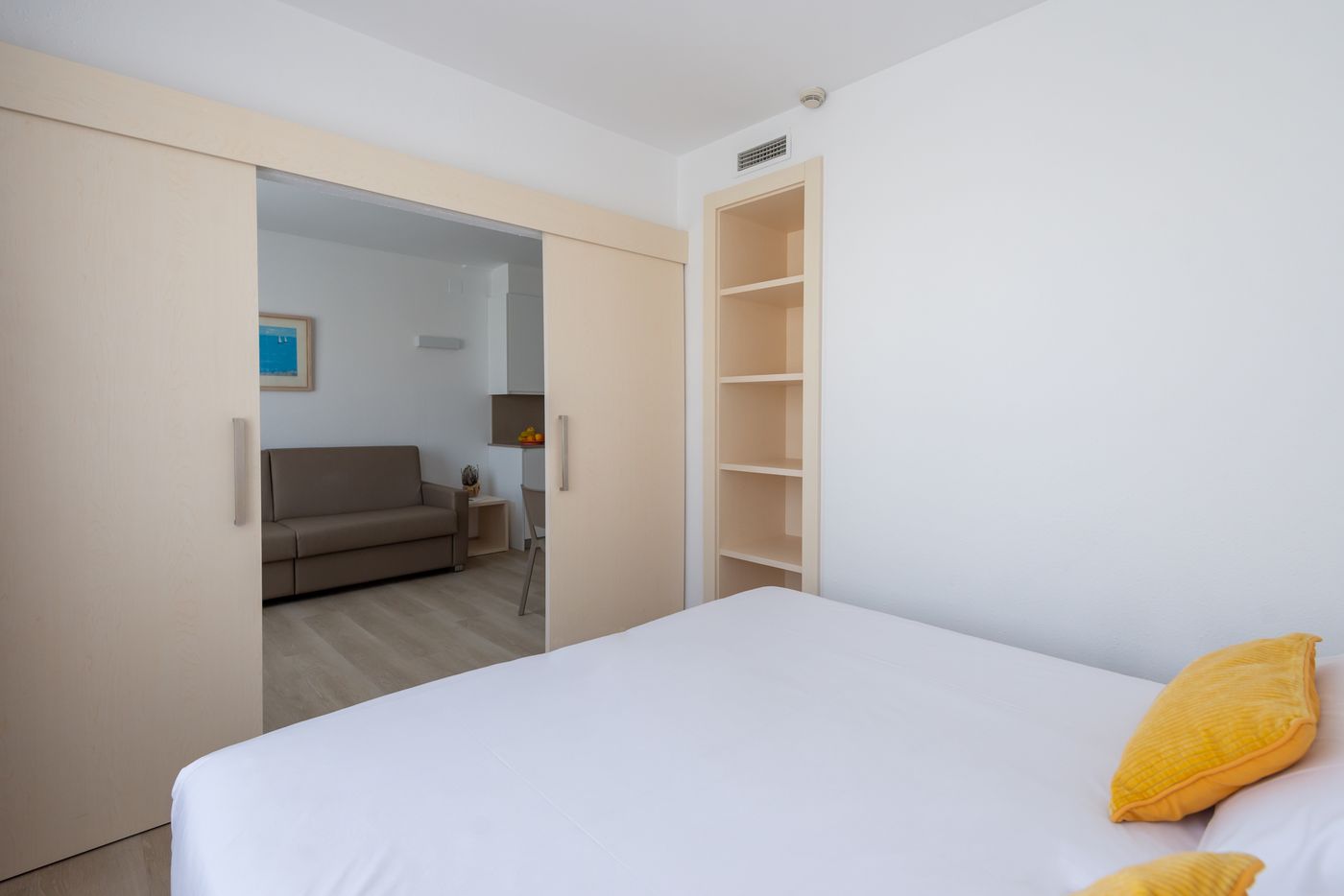 Atenea-Park-Suites---Apartments-Room-27