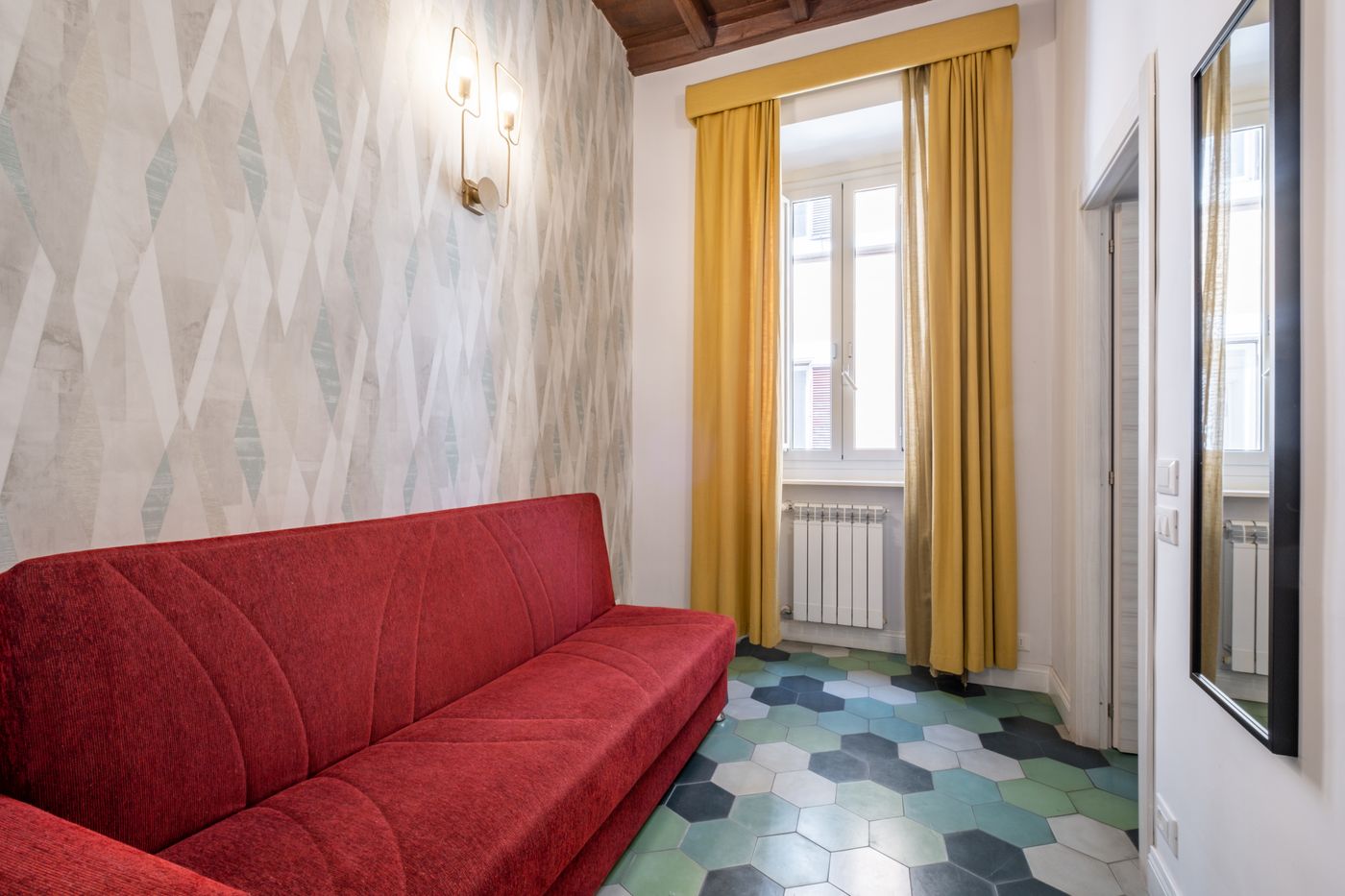 59 Steps Trevi-Italy-ROME-Room-6