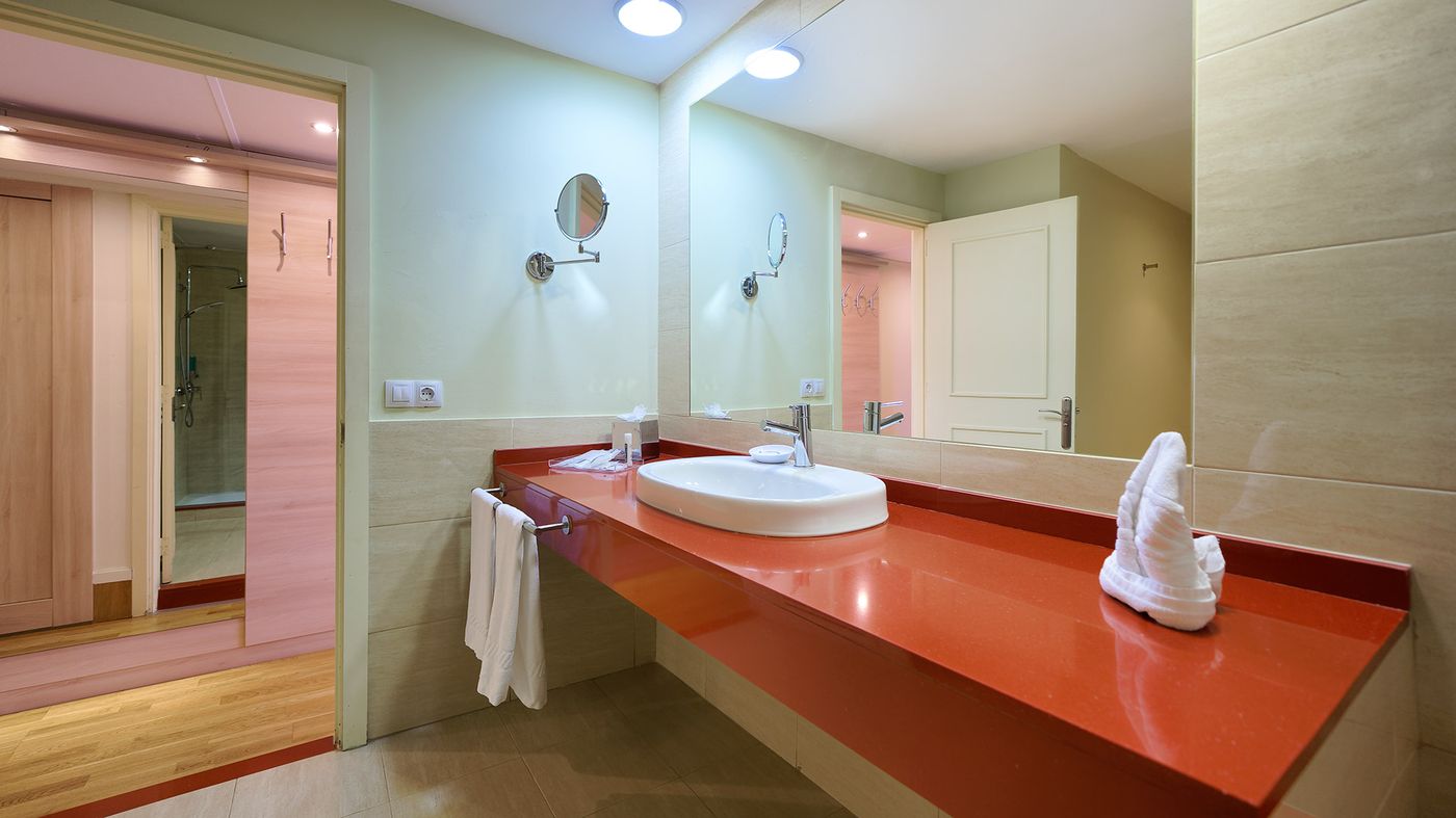 Costa-Canaria-Room-20