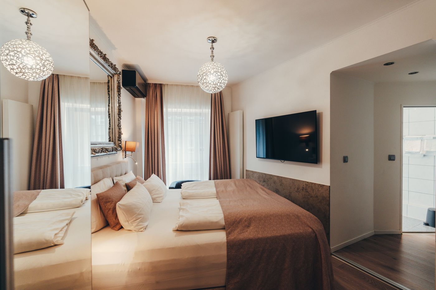 Berial - Germany - DÜSSELDORF - Room - 8
