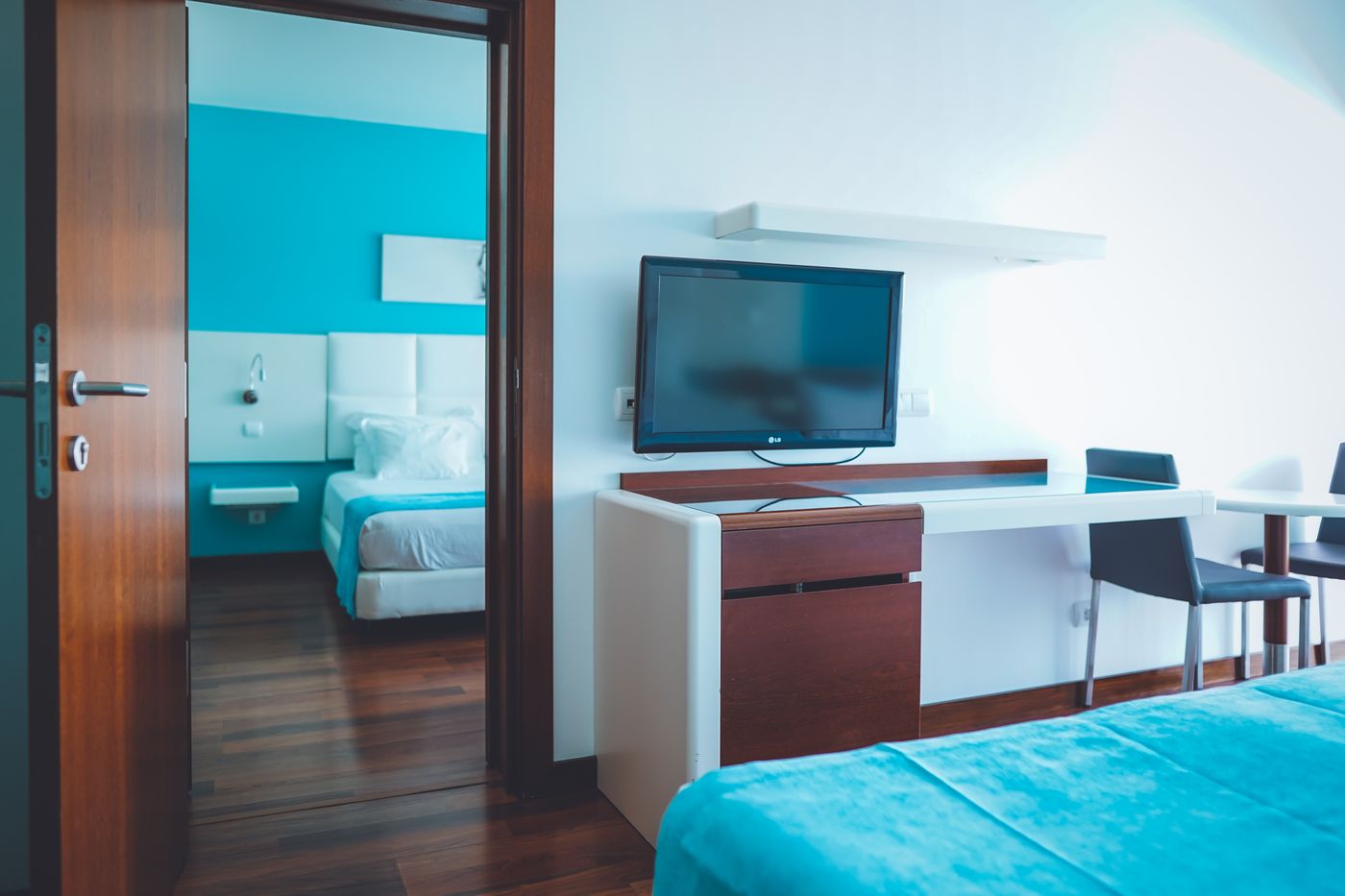 Aquashow-Park-Hotel-Room-34