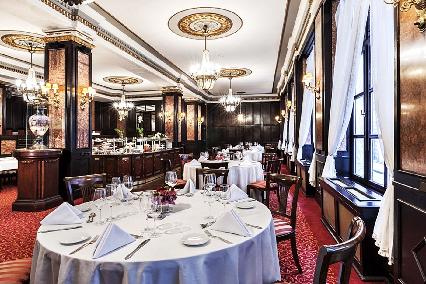 Danubius-Hotel-Astoria-City-Center-General-view-41