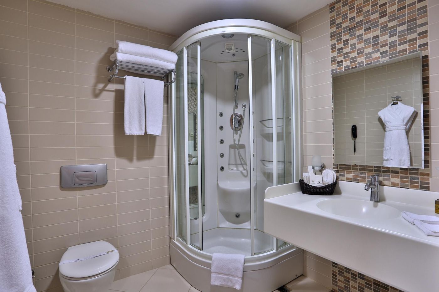 Hotel-Zurich-Istanbul-Room-33